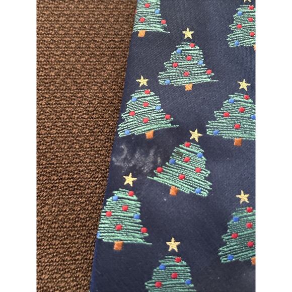 Vintage Hallmark Holiday Traditions Mens Christmas Tree Black Tie - Picture 5 of 7